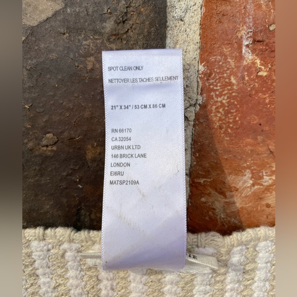 Anthropologie Pink Blue Woven Accent Rug - Picture 8 of 8